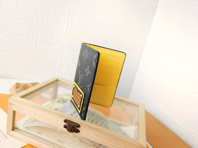 WellDesigned LX Wallets 6697
