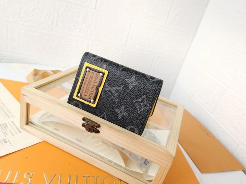 WellDesigned LX Wallets 6697