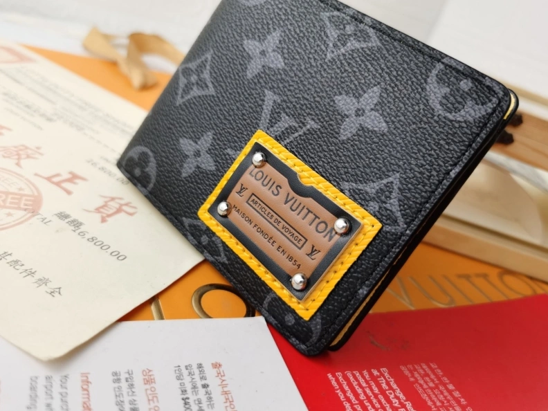 Modern LX Wallets 9926