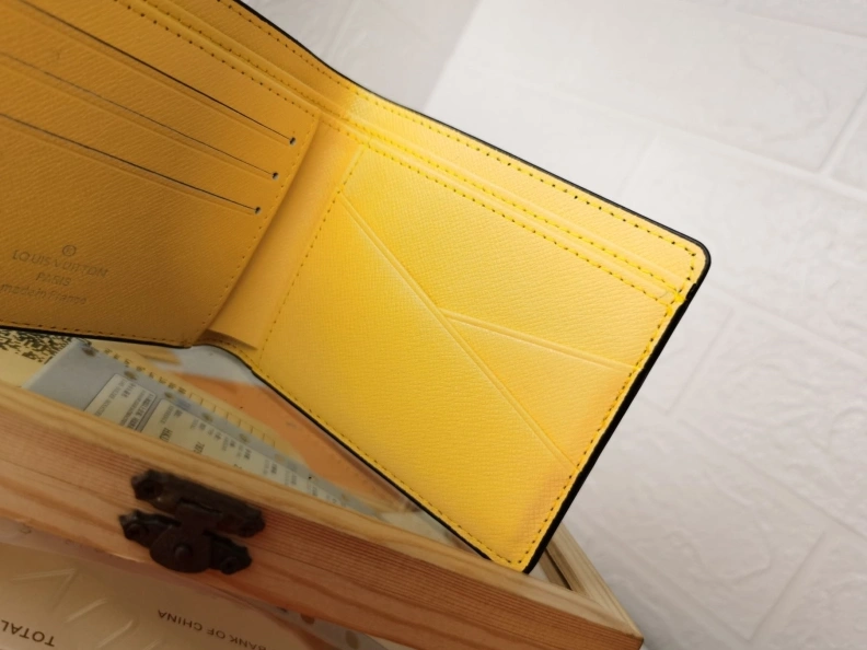 Modern LX Wallets 9926