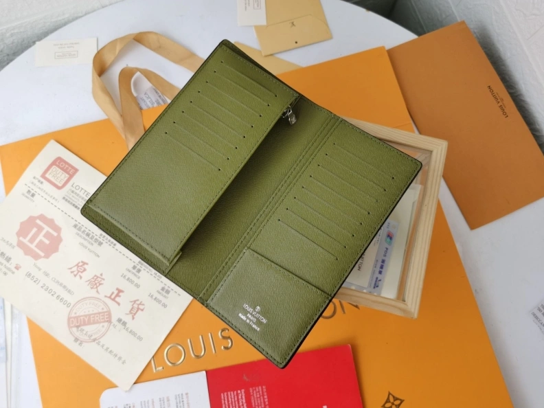 Refined LX Wallets 6695