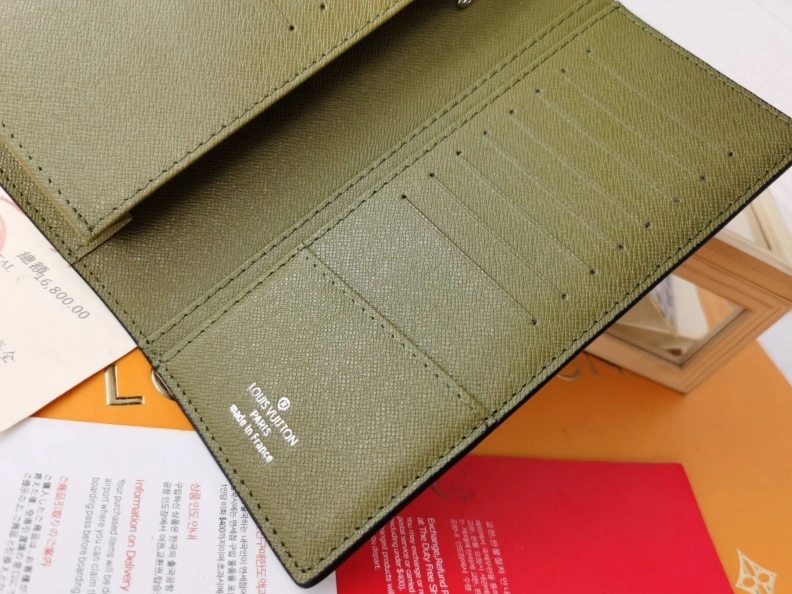 Refined LX Wallets 6695