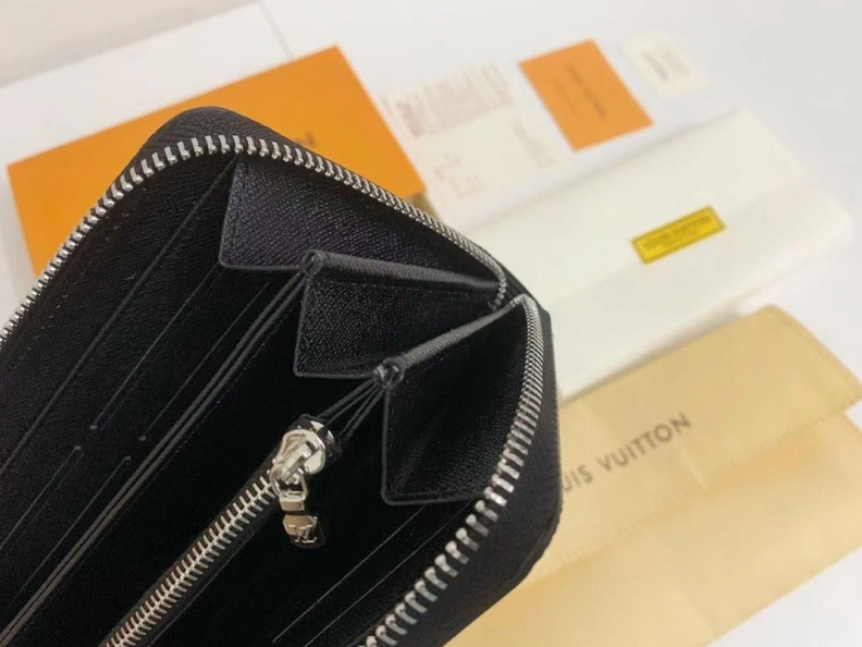LX Wallets WellDesigned 9900