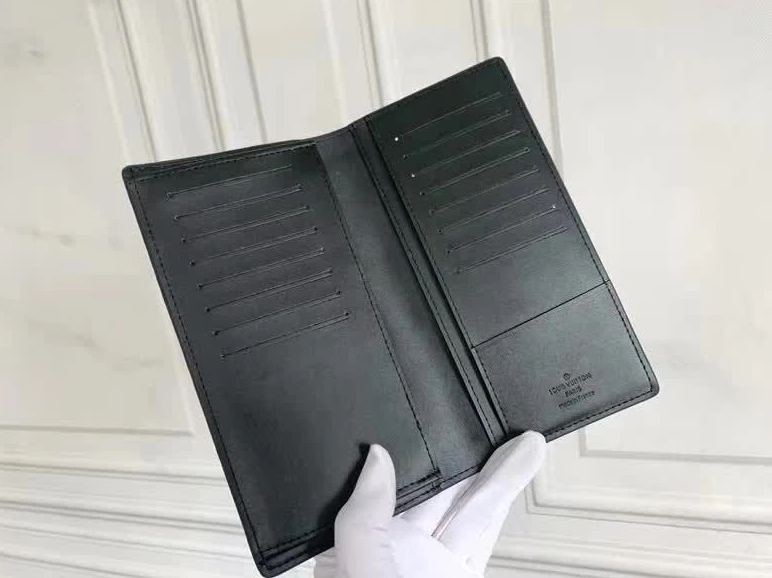 Versatile LX Wallets 9915