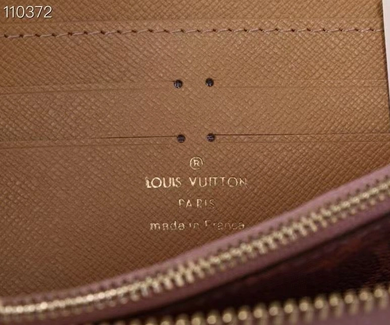 LX Wallets Sophisticated 9895