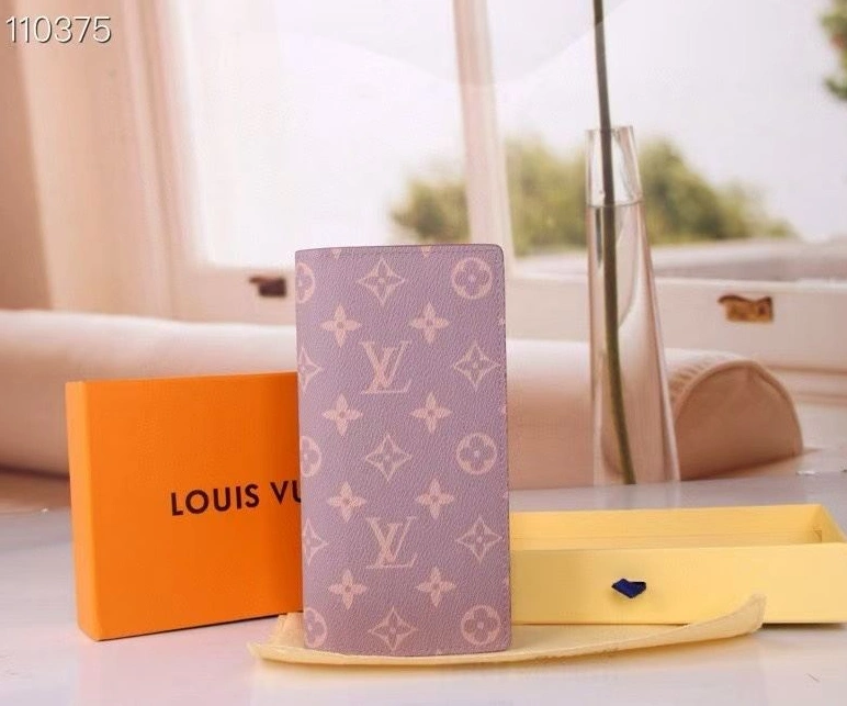 Versatile LX Wallets 9889
