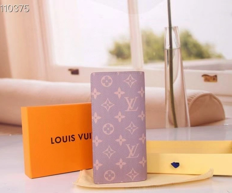 Versatile LX Wallets 9889