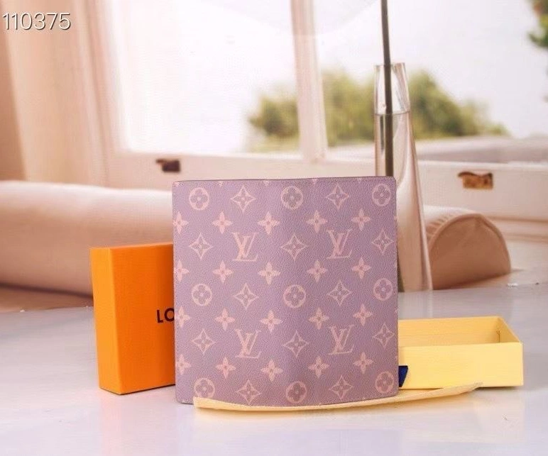 Versatile LX Wallets 9889