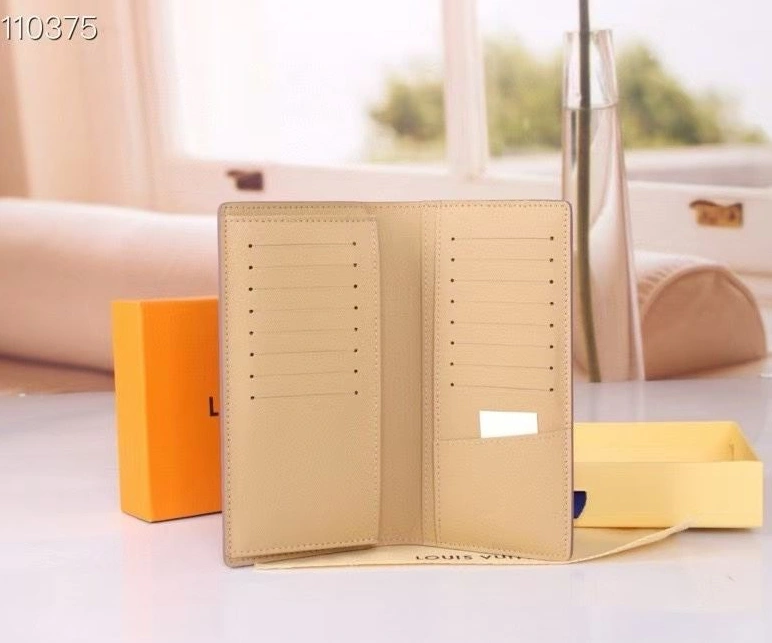 Versatile LX Wallets 9889