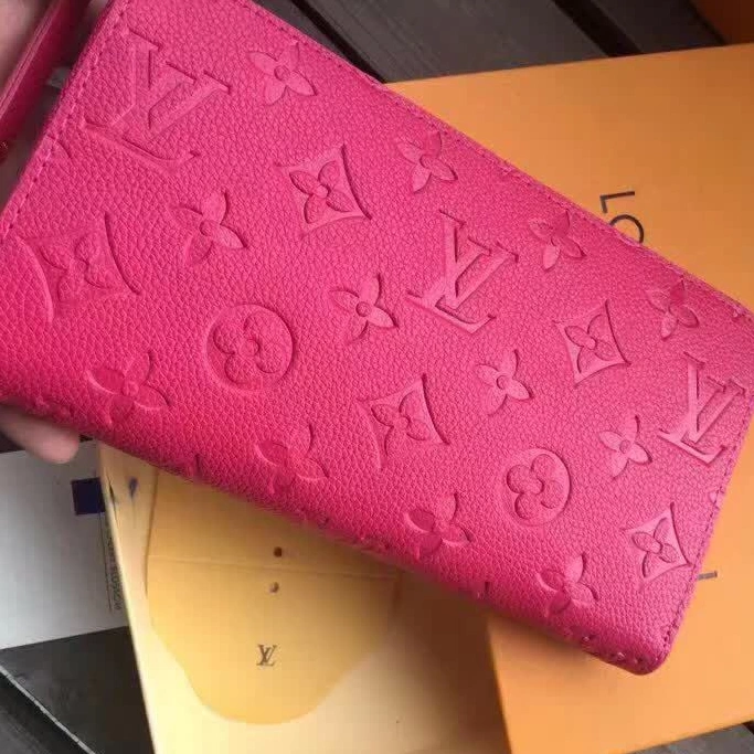 Lightweight LX Wallets 9885