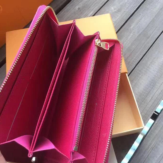 Lightweight LX Wallets 9885