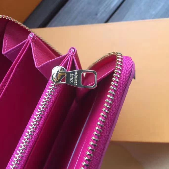 Lightweight LX Wallets 9885