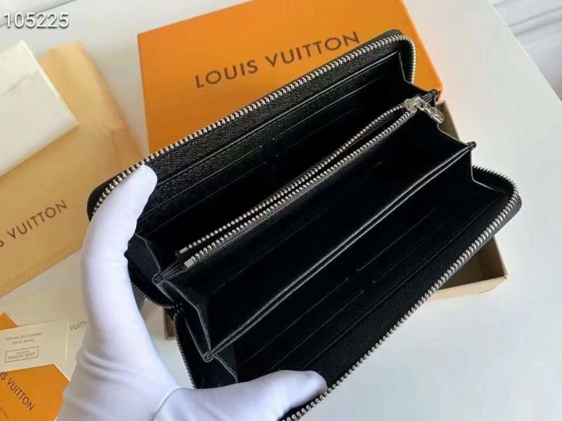 EyeCatching LX Wallets 9876