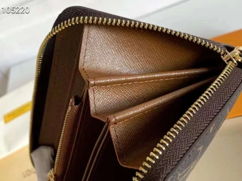 Comfortable LX Wallets 9873