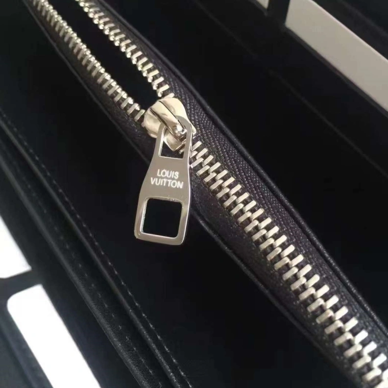 LX Wallets StreetReady 9870