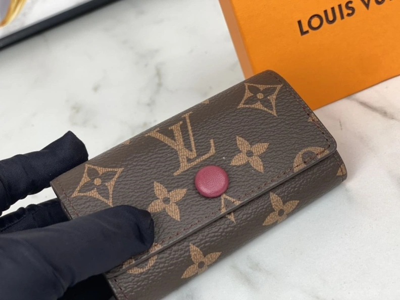LX Wallets EyeCatching 9869