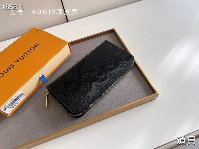 Efficient LX Wallets 9841