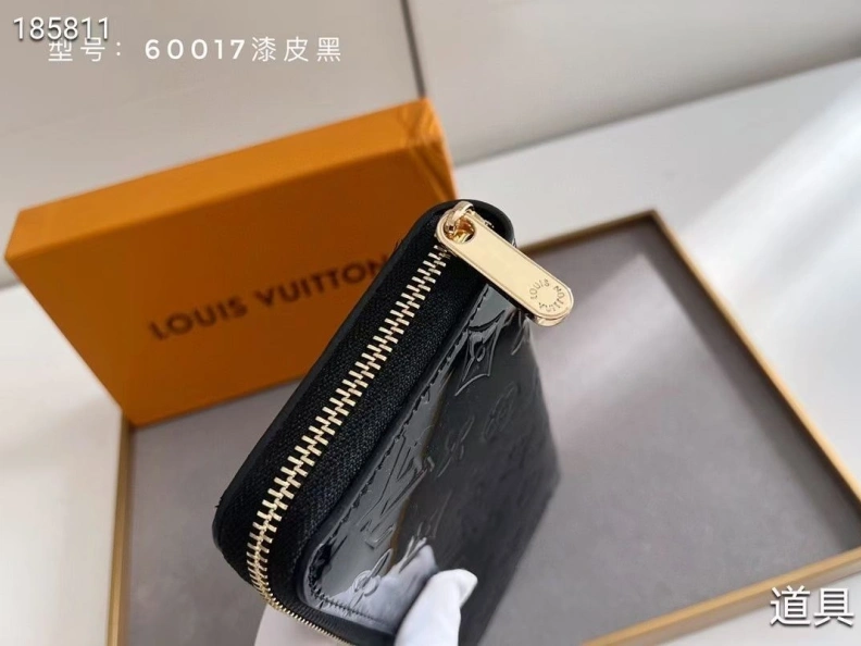 Efficient LX Wallets 9841