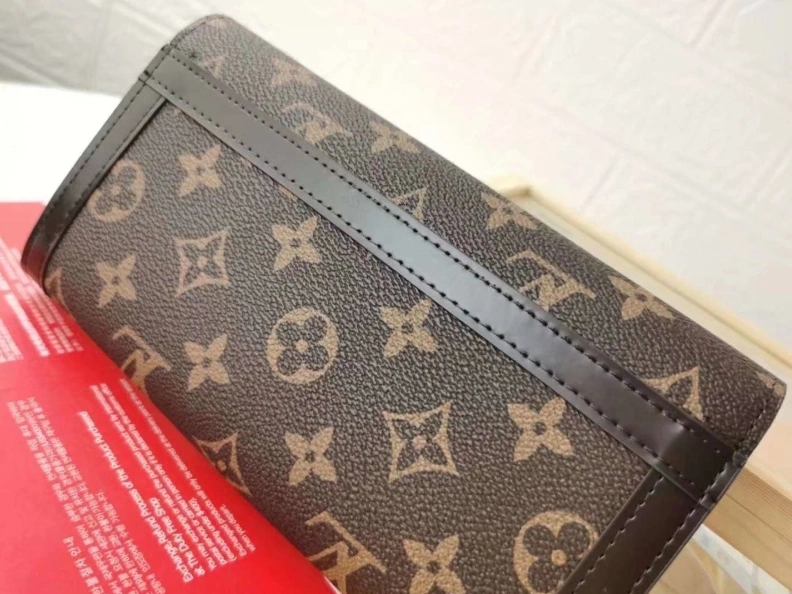 Lightweight LX Wallets 6693