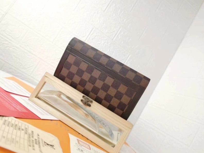 LX Wallets Classic 9823