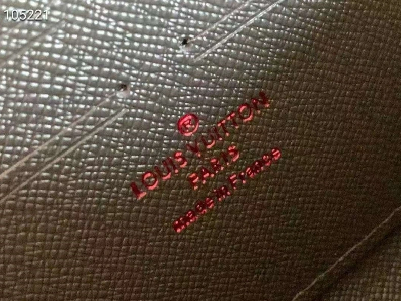 Lightweight LX Wallets 9814