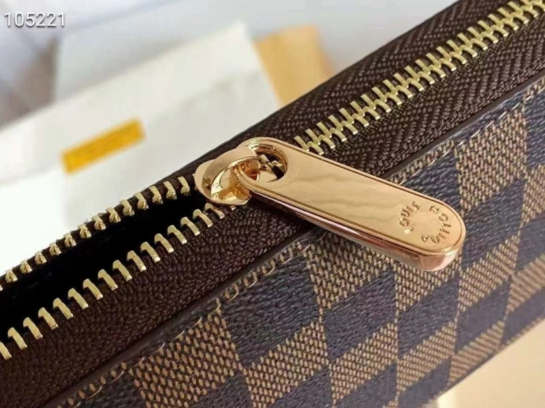 Lightweight LX Wallets 9814