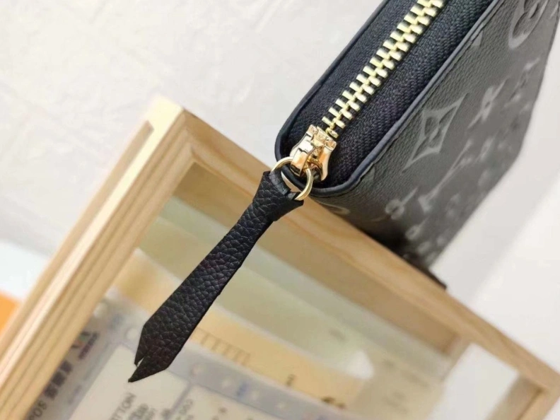 Classic LX Wallets 9791
