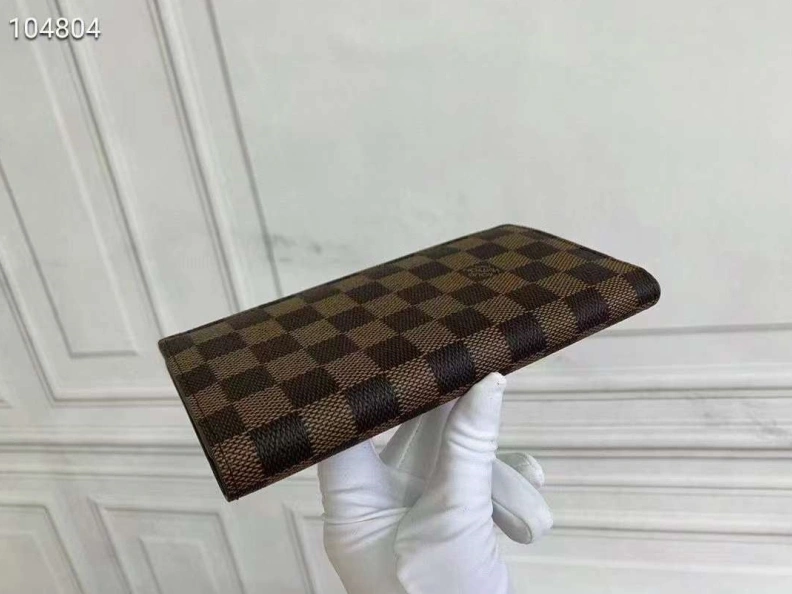 LX Wallets Resilient 9786