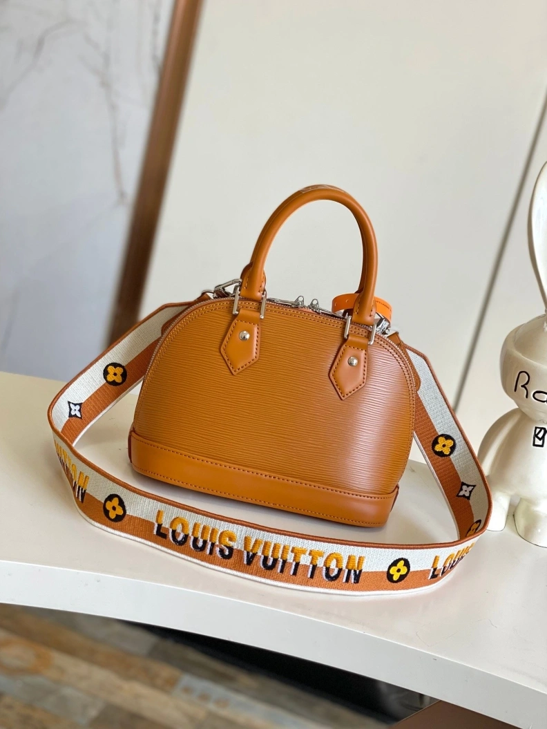 LX Top Handle Bags Classic 10695