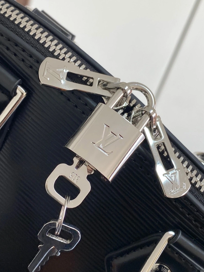 Timeless LX Top Handle Bags 10698