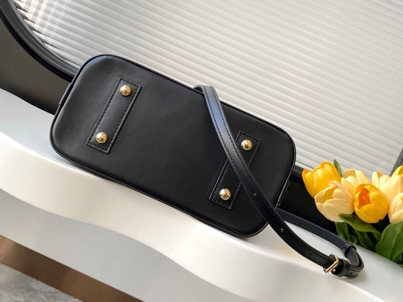 Resilient LX Top Handle Bags 10732
