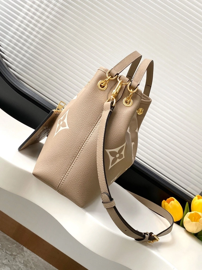 Timeless LX Bucket Bags 11857