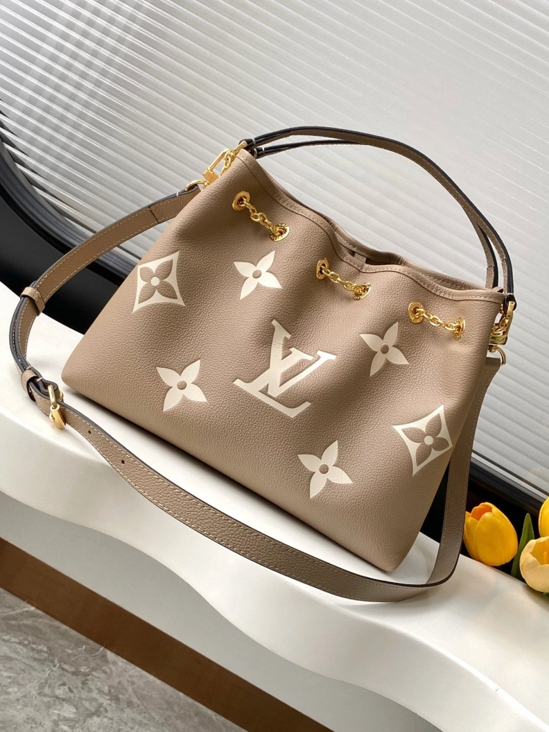 Timeless LX Bucket Bags 11857