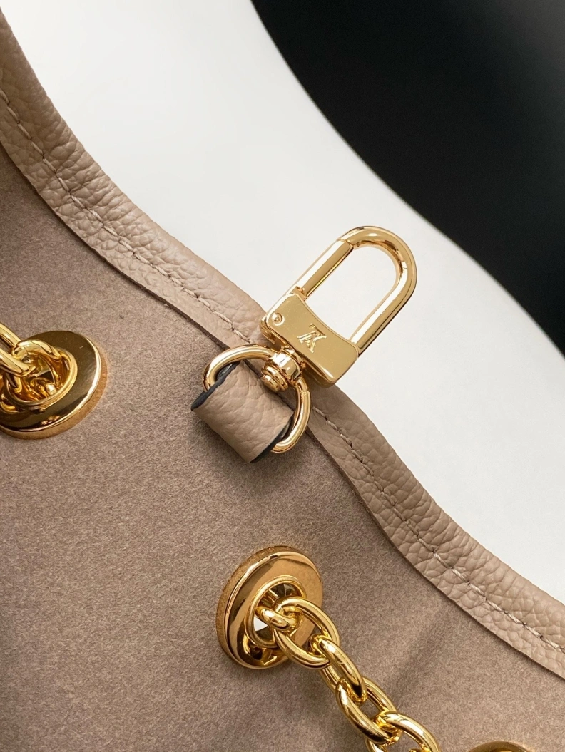 Timeless LX Bucket Bags 11857