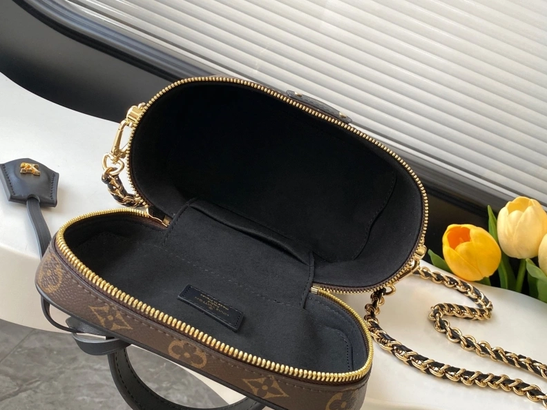 Practical LX Cosmetic Bags 11533