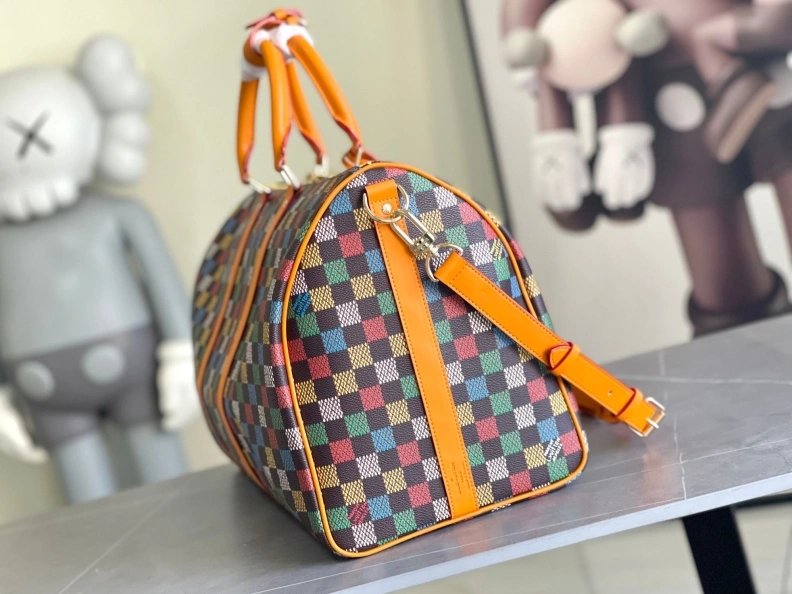NewStyle LX Travel Bags 10549