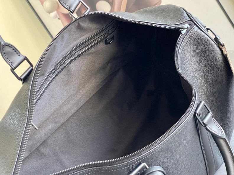 Bold LX Travel Bags 10540