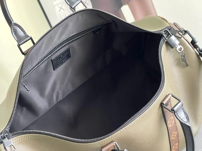 EyeCatching LX Travel Bags 10536