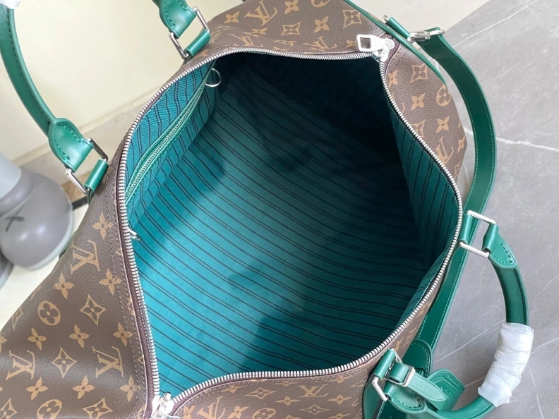 Trendy LX Travel Bags 10533