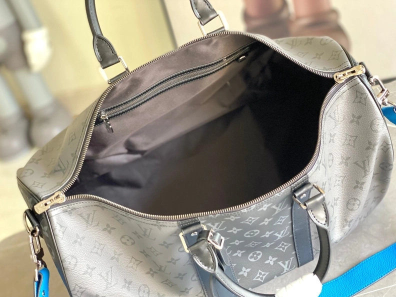 Versatile LX Travel Bags 10507