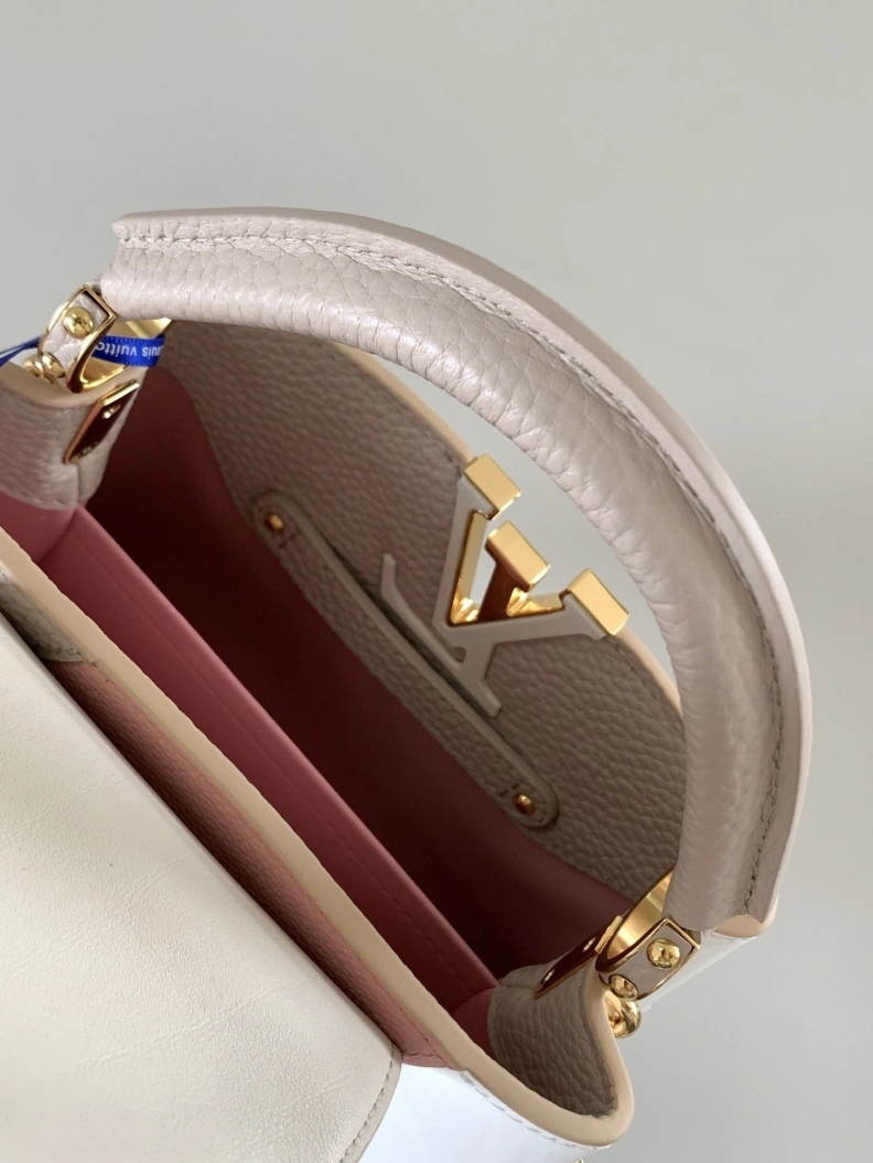 Durable LX Caxucines Bags 11770