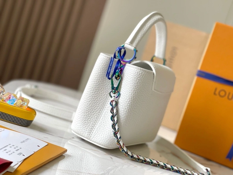 Durable LX Caxucines Bags 11748