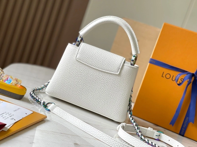 Durable LX Caxucines Bags 11748