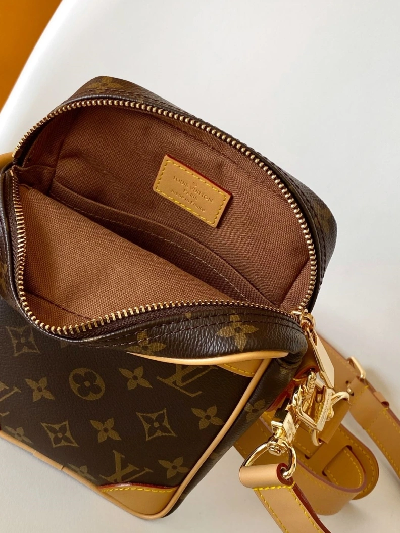 LX Top Handle Bags Elegant 10717