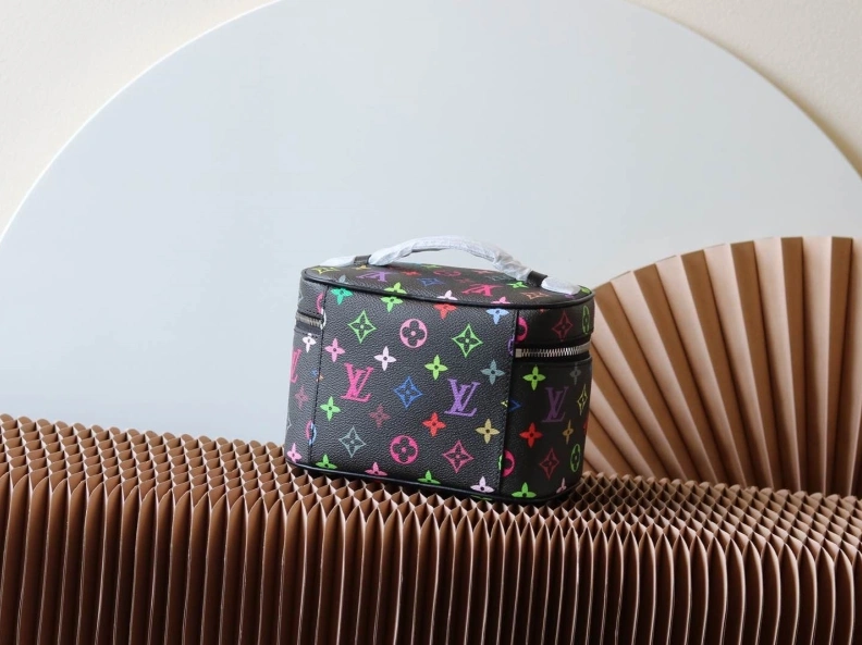 Bold LX Cosmetic Bags 11518