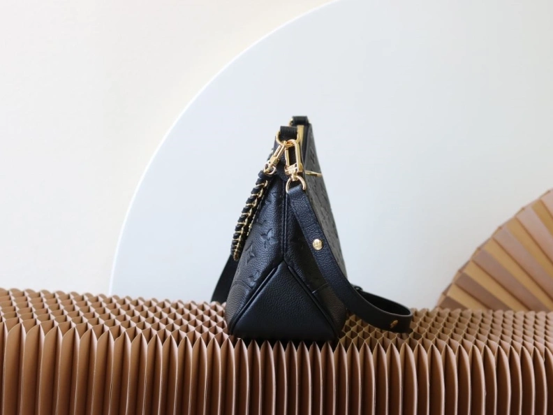 GoAnywhere LX Satchel Bags 11352
