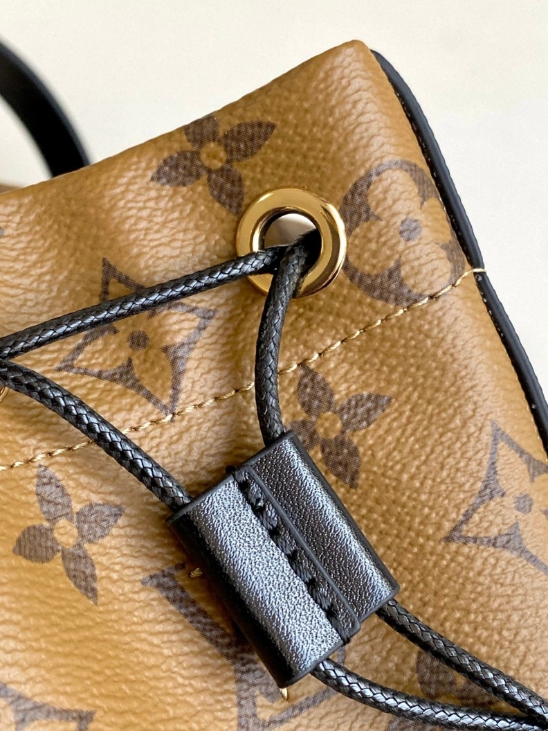 Practical LX Bucket Bags 11827
