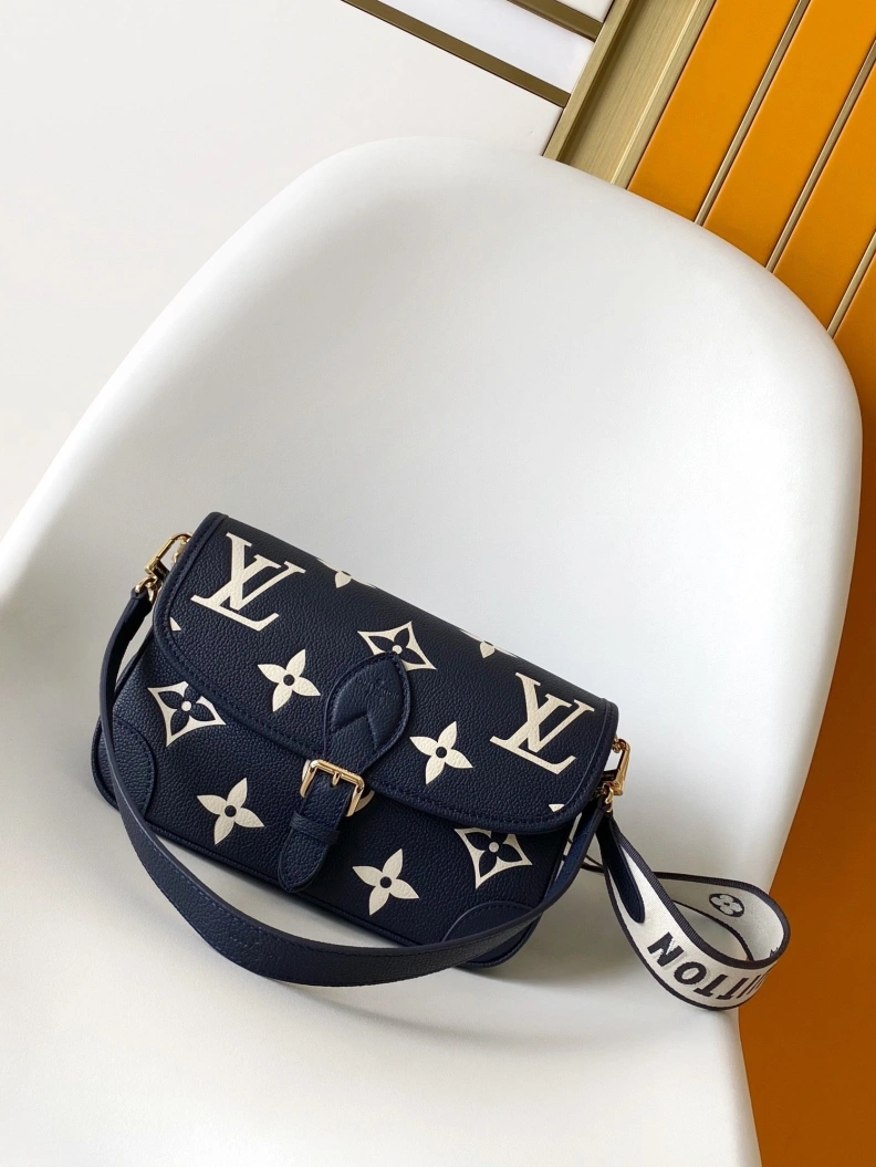 Comfortable LX Satchel Bags 11338