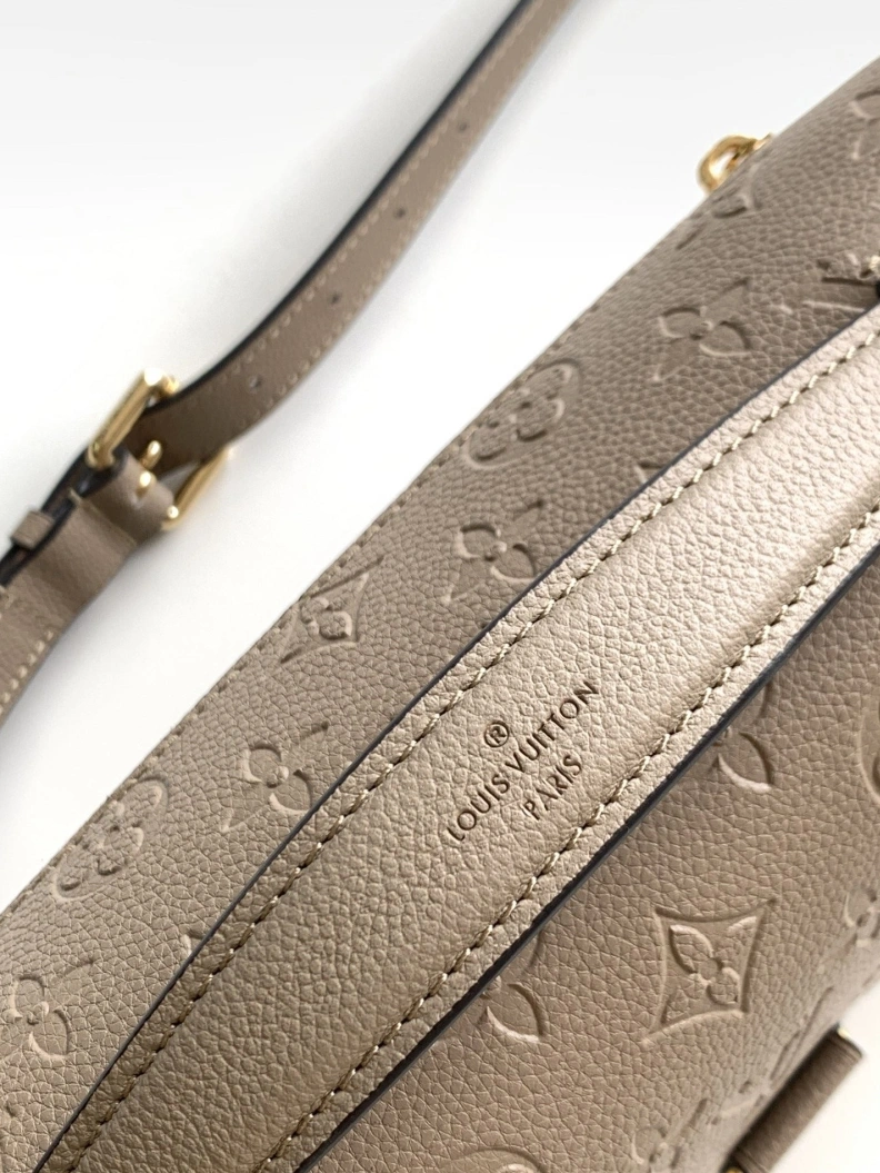 Fashionable LX Satchel Bags 11322