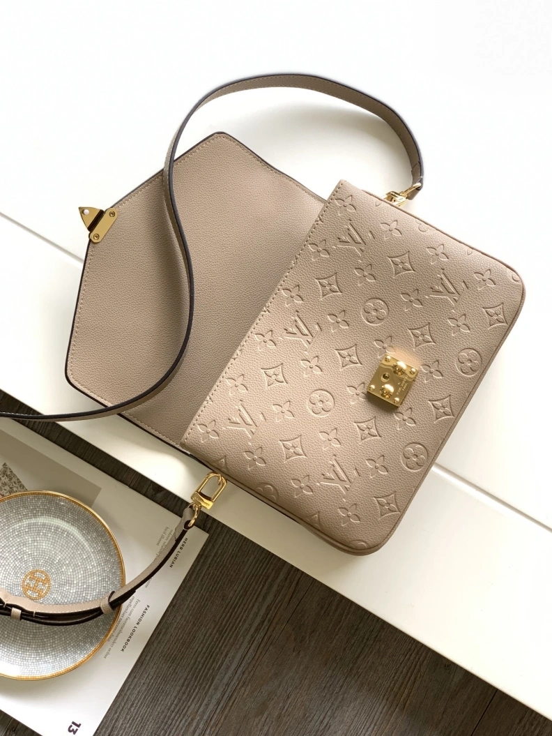Fashionable LX Satchel Bags 11322